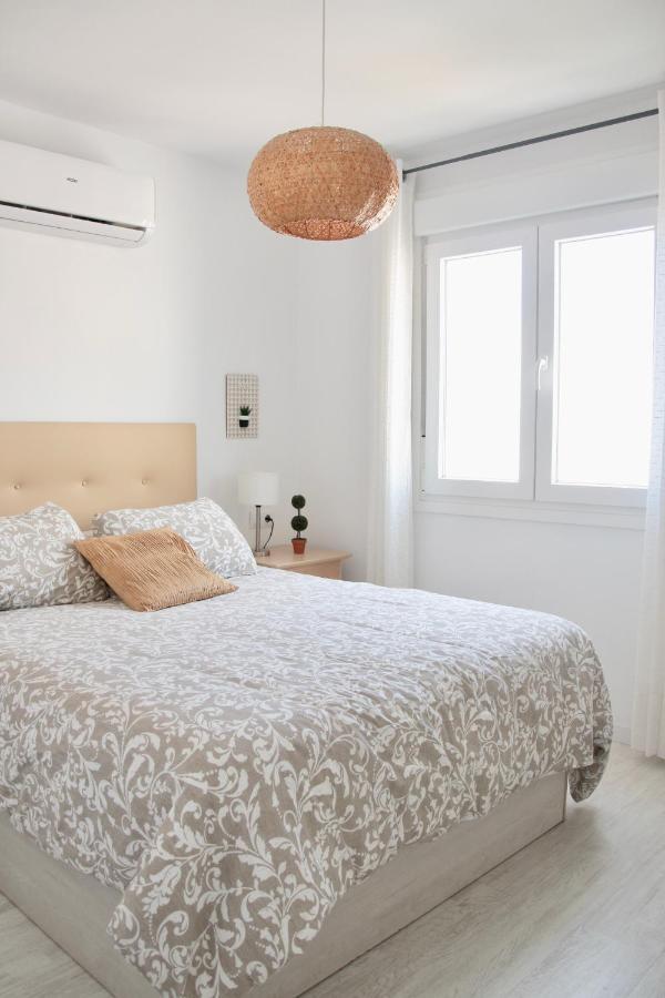 Miramar Beach Caleta De Velez Malaga Luaran gambar